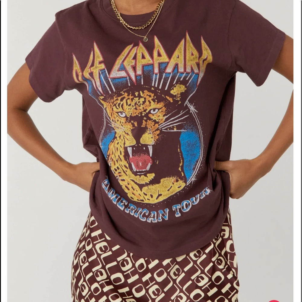 Day Dreamer Def Leppard Band Tee